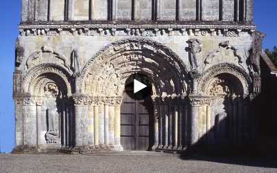 Video: Facade of Saint Martin de Chadenac