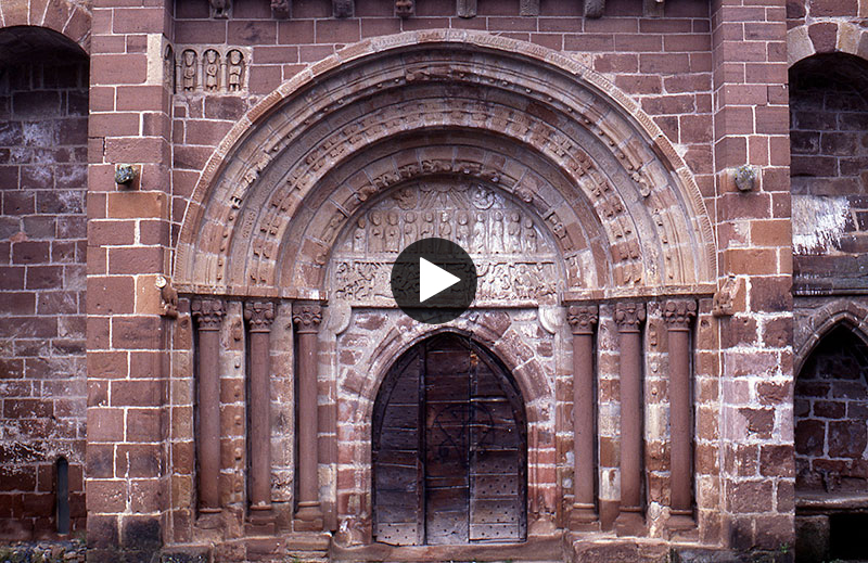 Video: The South Porch of the Church of Perse Saint Hilarianus  Espalion
