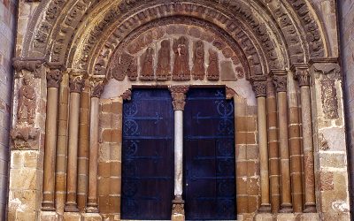 Video: West Porch San Salvador de Leyre